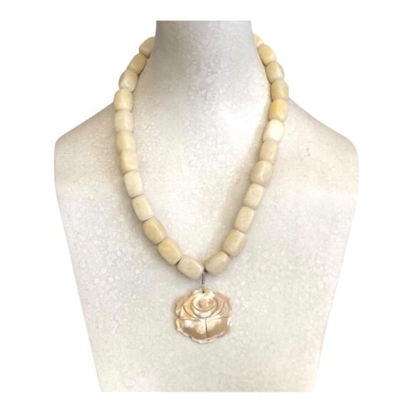 Handmade Slightly Irregular Beaded Carved Rose Pendant Chic Necklace Taupe Ivory - Picture 3 of 9